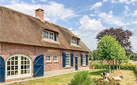 Gorgeous Home In Loon Op Zand With Wifi